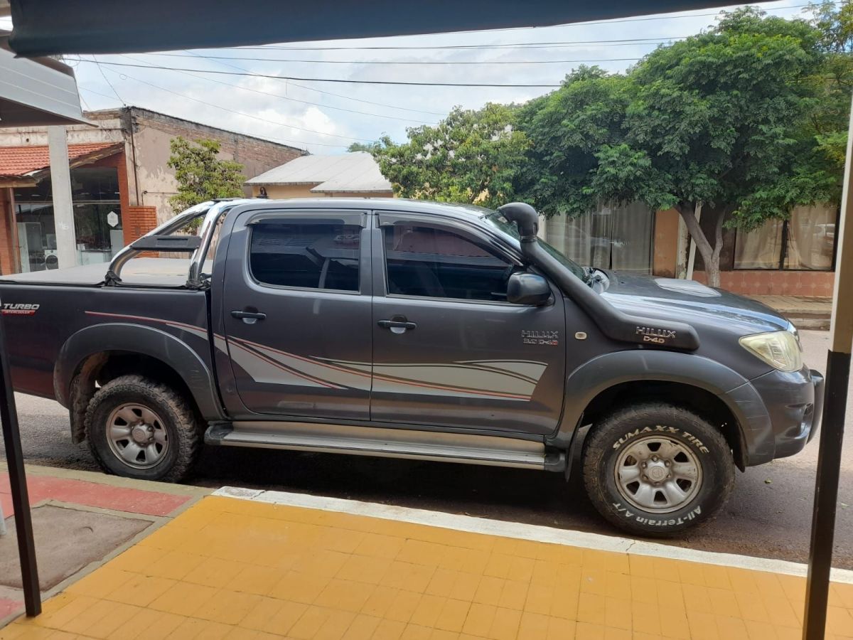 Camioneta Toyota Hilux